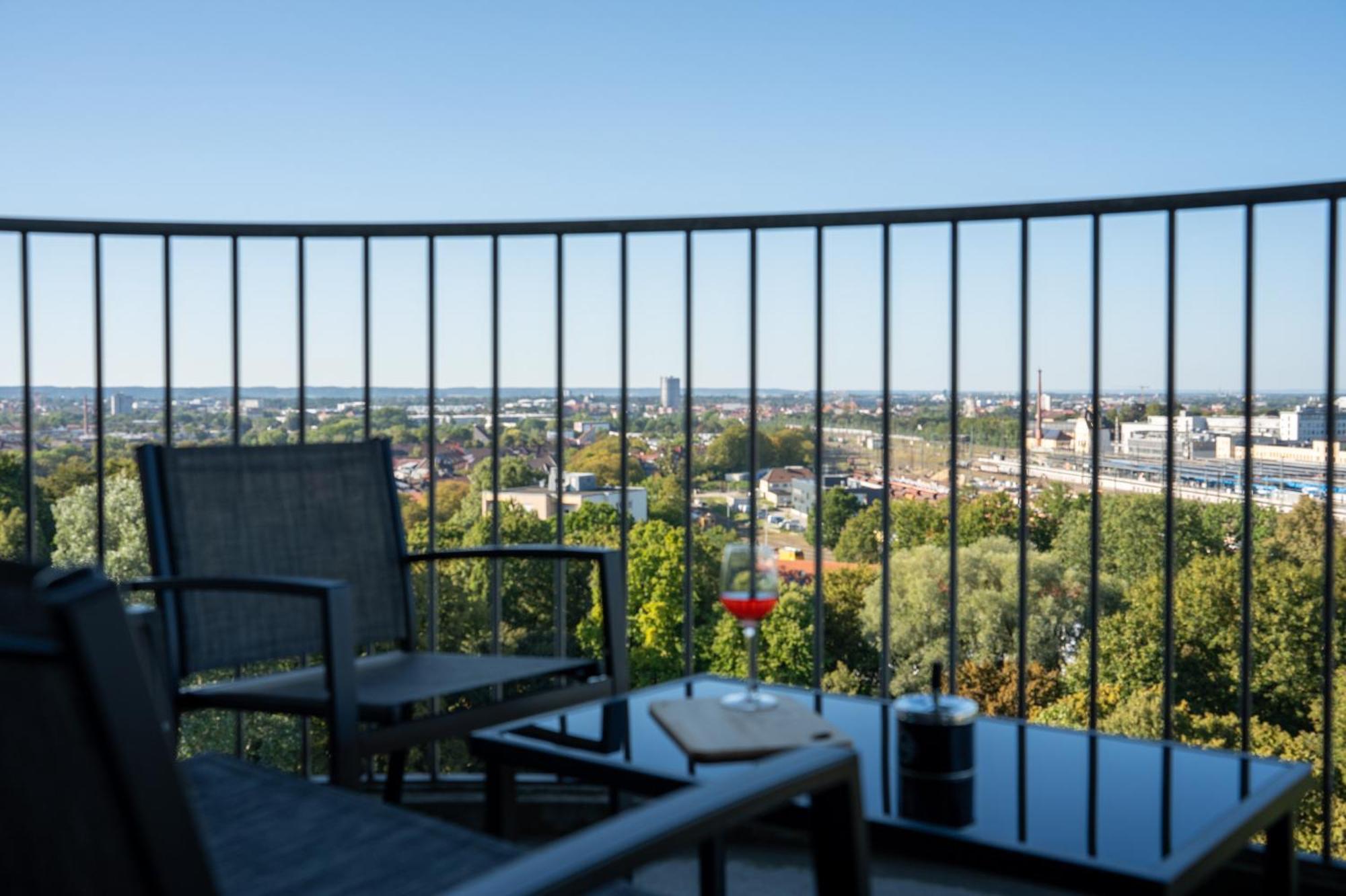 Helles Apartment Mit Tollem Blick Ueber Augsburg Eksteriør billede